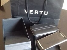 Vertu Signature Touch