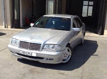 Mercedes 220 CE, 1999 il