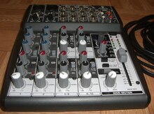 Pult "Behringer1002"