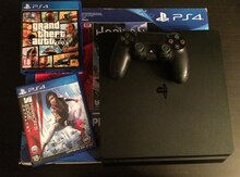 PlayStation 4 slim