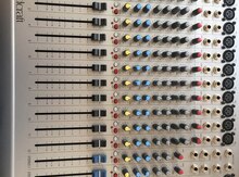 "Soundcraft" üçün pult
