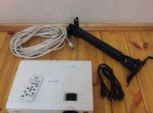 Proyektor "Sony"