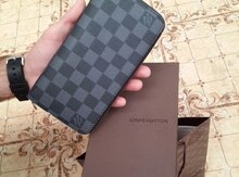 "Louis Vuitton" portmoneləri