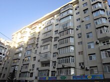3-otaqlı yeni tikili, 8-ci mkr., 137 m²
