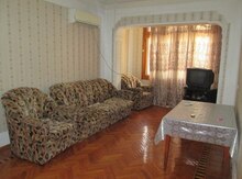 3-otaqlı mənzil kirayə verilir, 8-ci mkr., 85 m²