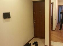 5-otaqlı mənzil, 8 Mkr., 130 m²
