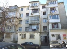4-otaqlı mənzil, Talıblı küç., 14, 80 m²