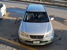 Mitsubishi Airtrek, 2001 il