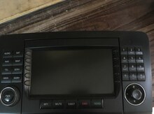 "Mercedes" monitoru