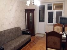 2-otaqlı mənzil kirayə verilir, E.Akademiyası m., 70 m²