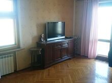 2-otaqlı mənzil kirayə verilir, Parlament pr., 45 m²