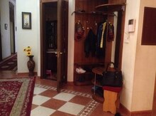 5-otaqlı mənzil, Səbail r., 320 m²