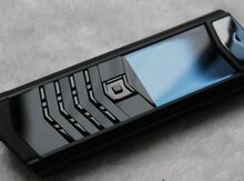 Vertu Ultimate Limited Jet Black Edition