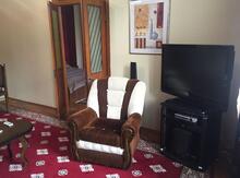 2-otaqlı mənzil kirayə verilir, Xəqani küç.., 70 m²
