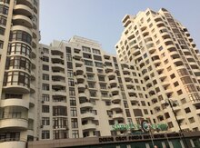 3-otaqlı yeni tikili kirayə verilir, Həsən Əliyev küç., 130 m²