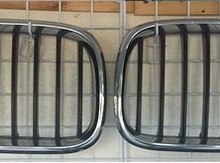 "BMW E53" radiator barmaqlığı