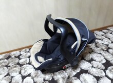 Avtomobil üçün uşaq oturacağı