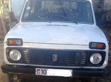 LADA (VAZ) Niva, 1990 il