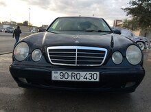 Mercedes E 240, 2000 il