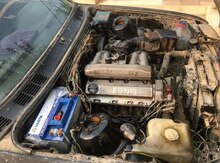 "BMW" mühərriki M40B18