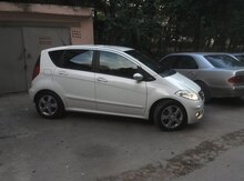 Mercedes A 170, 2006 il