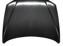 "Hyundai Elantra" kapotu