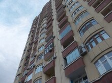 Сдается 3-комн. новостройка, ул. Низами, 100 м²