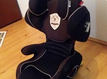 Uşaq üçün avtomobil oturacağı
