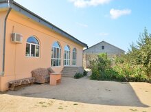 Həyət evi, Mastağa qəs
