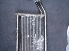 "BMW 38" kuzanın radiatoru