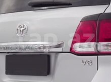 "Toyota LC200" arxa fara qaşları