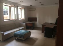 Ofis icarəyə verilir, Azadlıq pr.