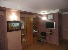 Ofis icarəyə verilir, İnşaatçılar m.