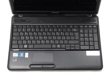 "Toshiba Satellite C660D-164" korpusu