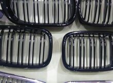 "BMW E39" üçün radiator barmaqlığı