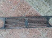 "Niva" radiator barmaqlığı