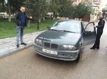 BMW 320, 2000 il
