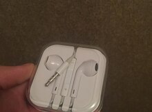 "Apple iPhone" qulaqlıq