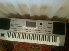 Sintezator "Korg p80"