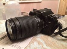 Fotoaparat "Nikon D90"