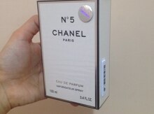 "Chanel N5" ətri