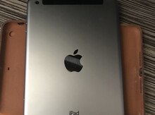 Apple iPad Mini 2 Retina