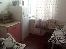 2-otaqlı mənzil kirayə verilir, Elmlər m., 60 m²