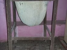 Su süzən daş