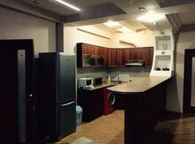 3-otaqlı yeni tikili kirayə verilir, Gənclik m/s., 110 m²