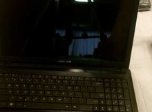 Noutbuk "Asus X55"