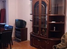2-otaqlı mənzil kirayə verilir, M.Əcəmi m/s., 55 m²