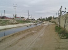 3 sot torpaq sahəsi, Binə qəs.