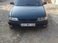 Opel Astra, 1996 il