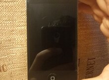 Apple iPhone 4S